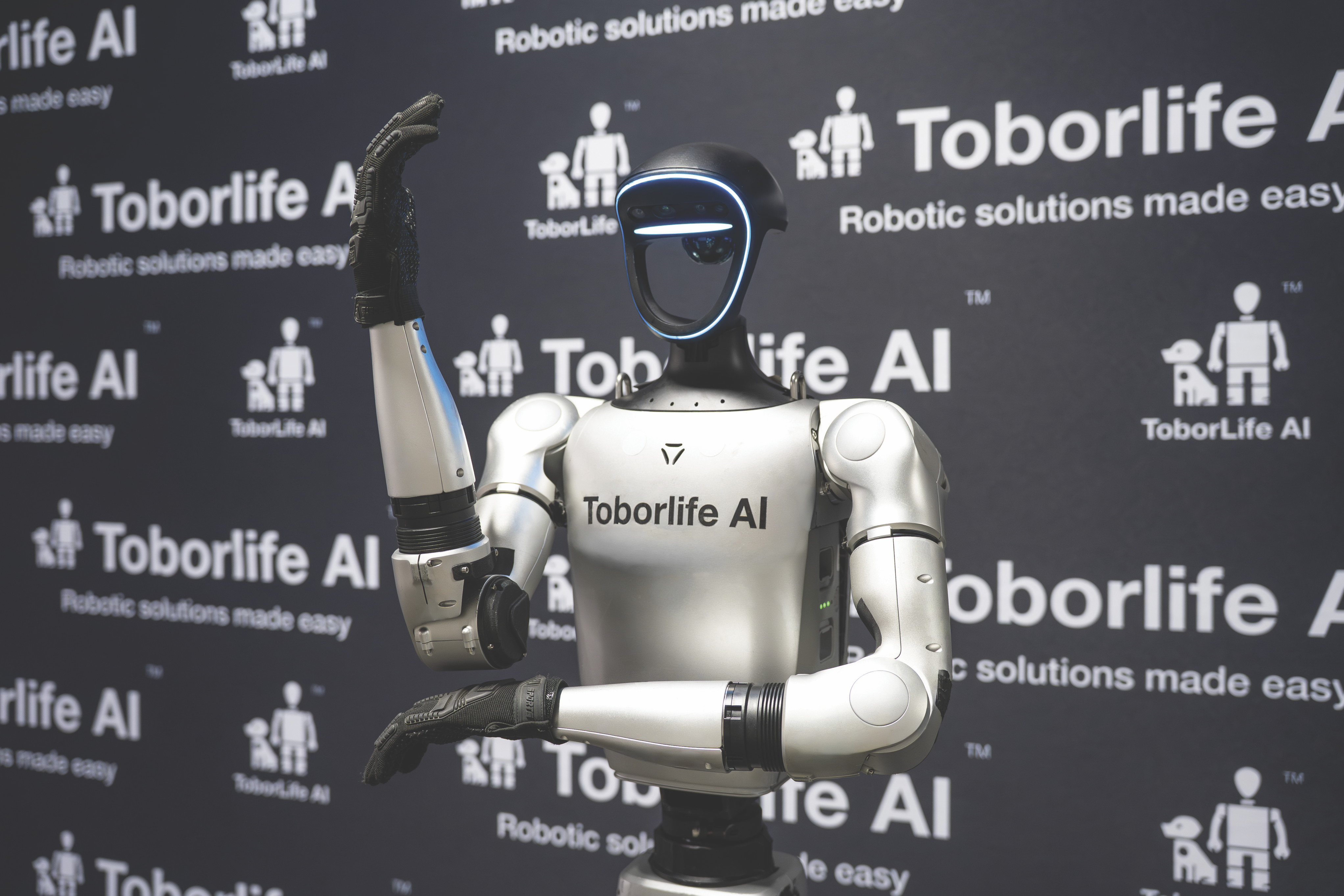 Unitree G1 humanoid robot, Toborlife studio shoot angle 2