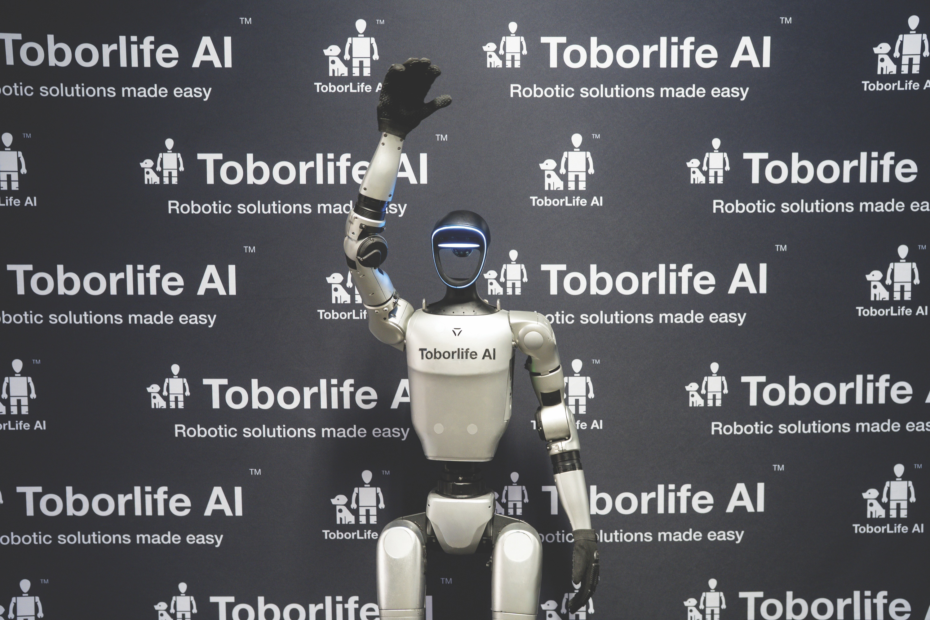 Unitree G1 humanoid robot, Toborlife studio shoot angle 5