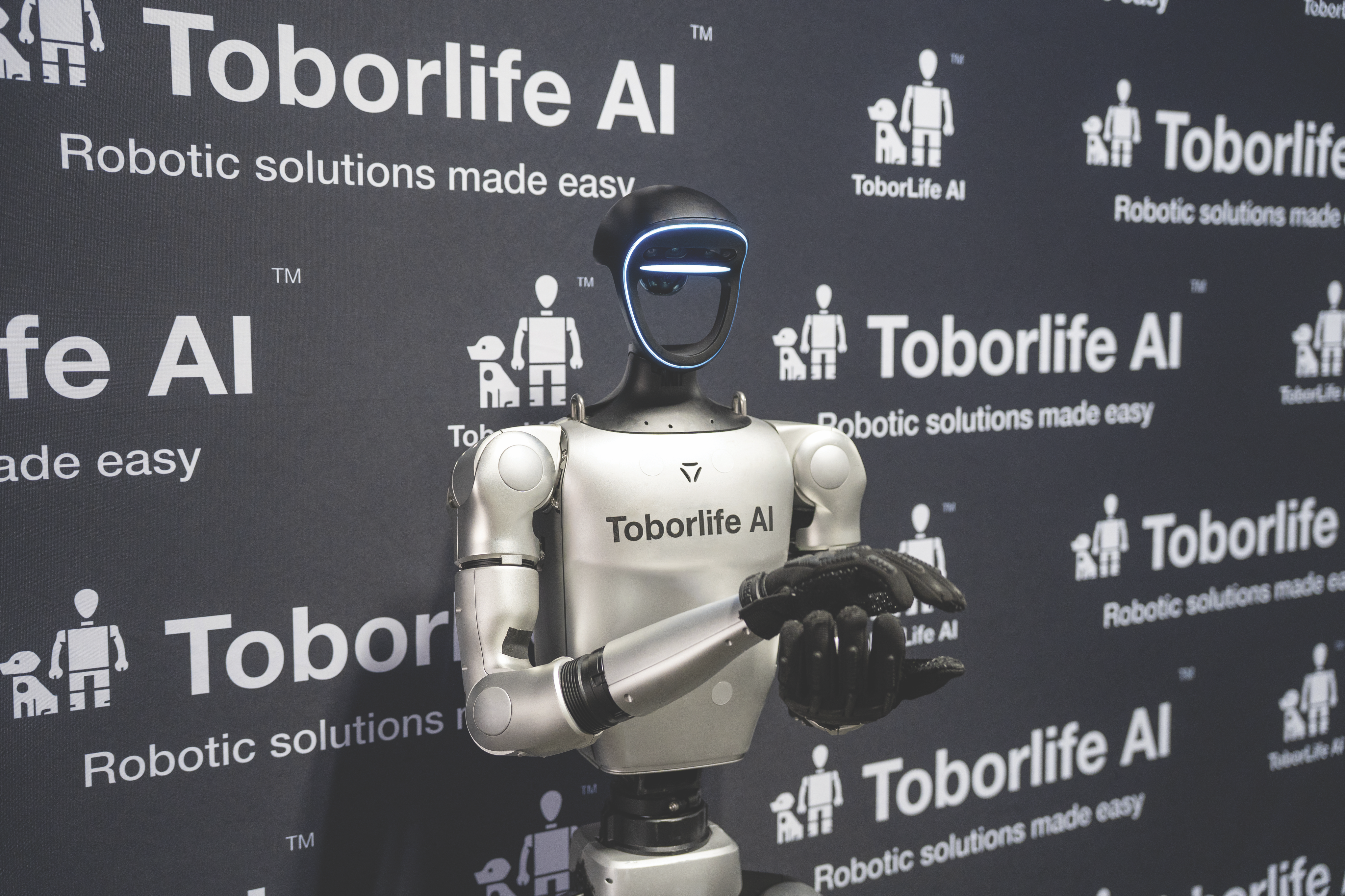 Unitree G1 humanoid robot, Toborlife studio shoot angle 7
