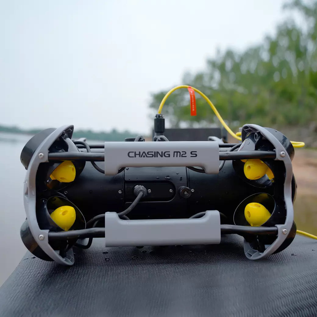 CHASING M2 S Standard Set — 200m tether, Floodlight 2.0, and manual reel